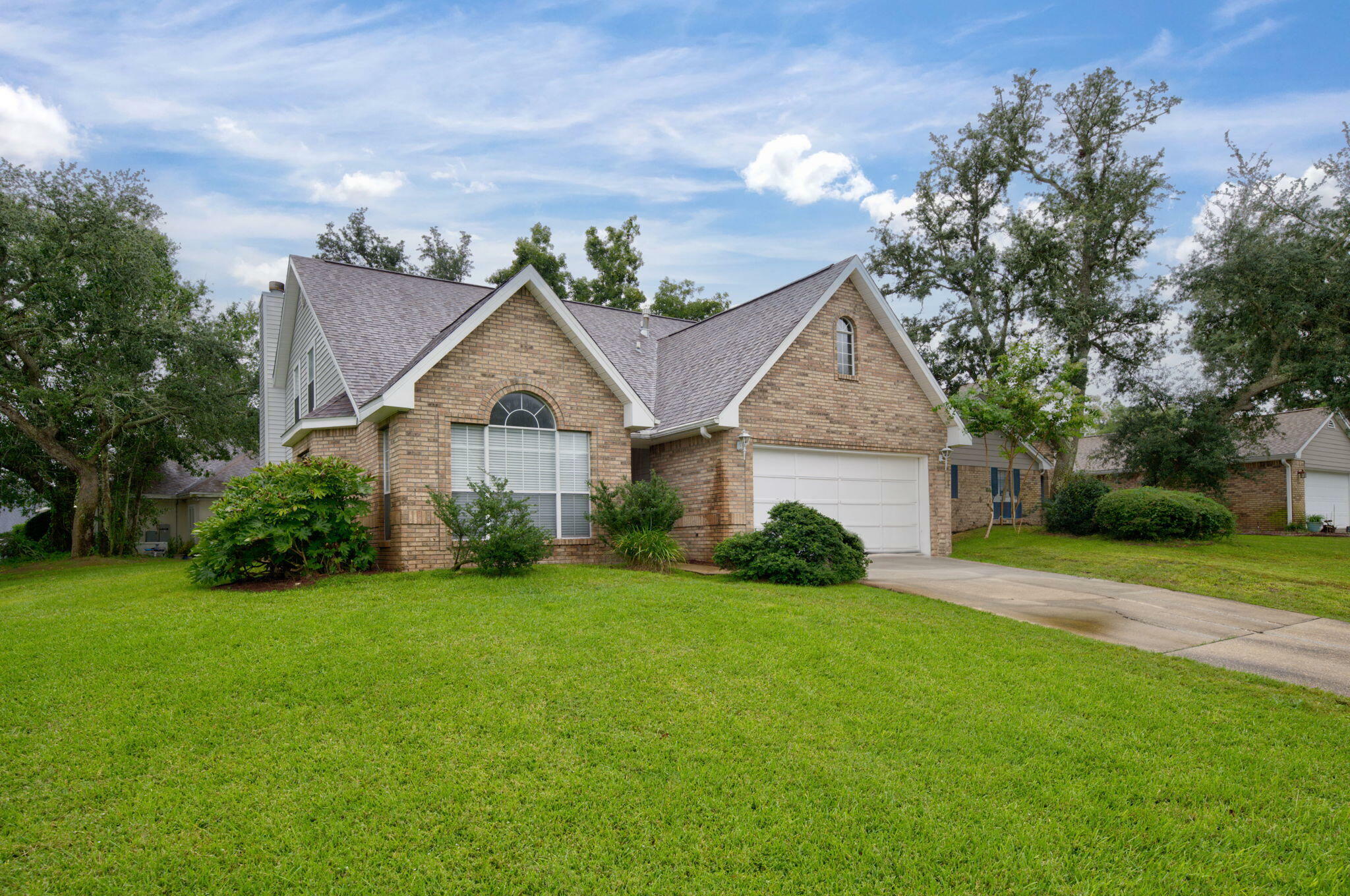 Property Photo:  2812 Lee Trevino Court  FL 32579 