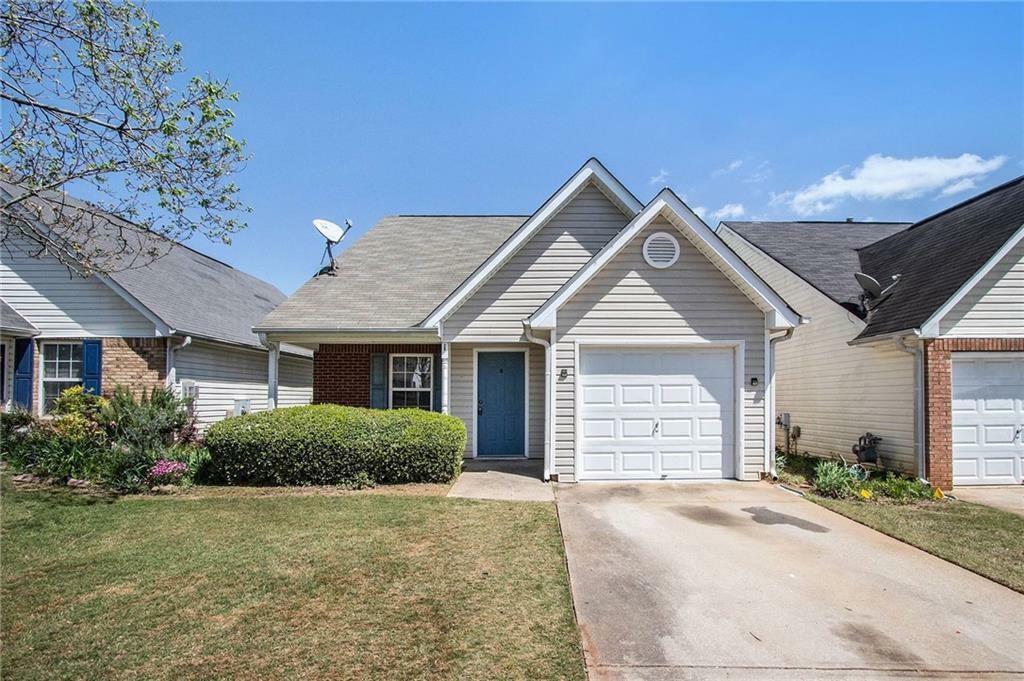 Property Photo: 25 Lakebirch Drive GA 30016