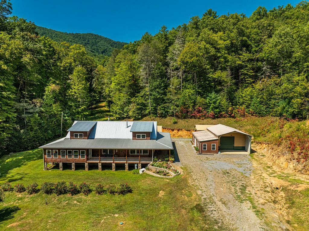 Property Photo:  1559 Copper Creek Road  NC 28906 