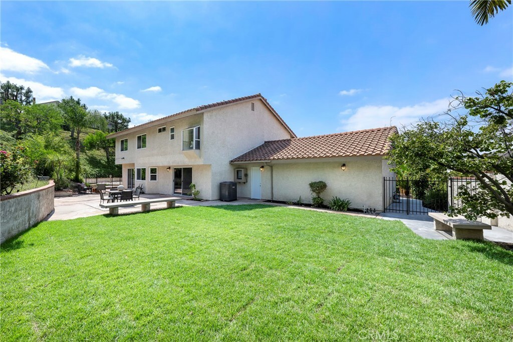 Property Photo:  6440 E Oakview Lane  CA 92807 