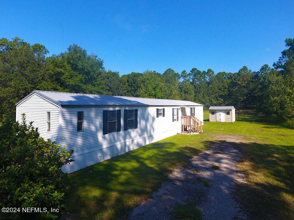 Property Photo:  5954 Westwood Road N  FL 32234 