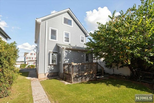 Property Photo:  36 Livingston Avenue Rear House  NJ 07071 