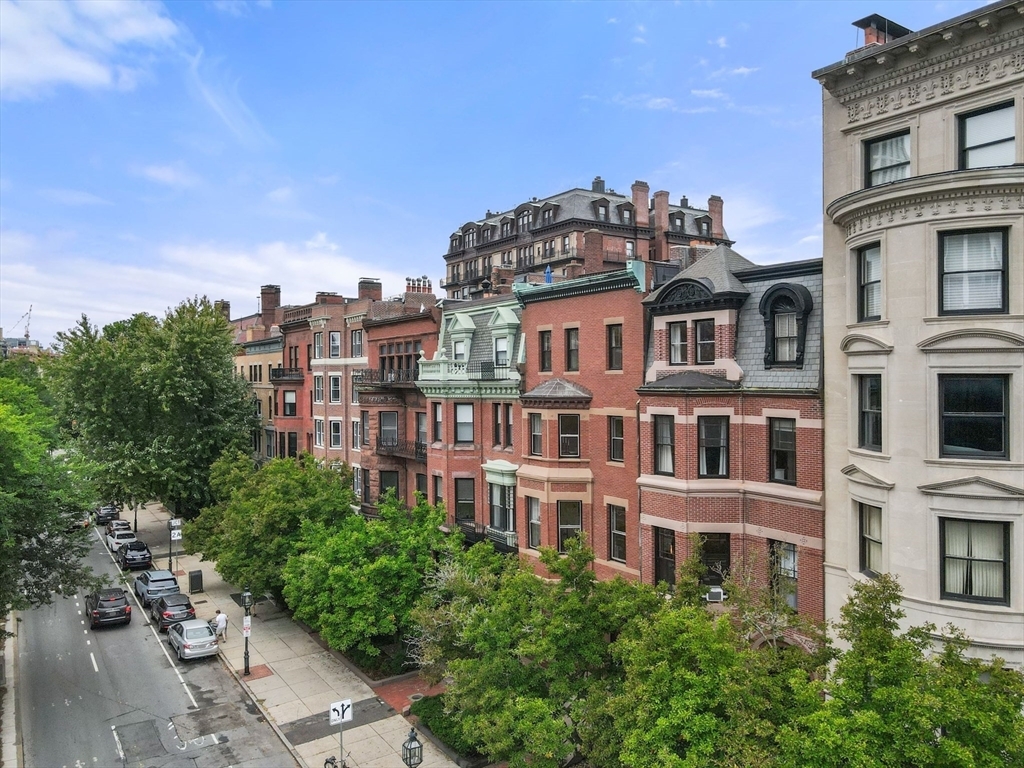 Property Photo: 339 Commonwealth Ave 2 MA 02115