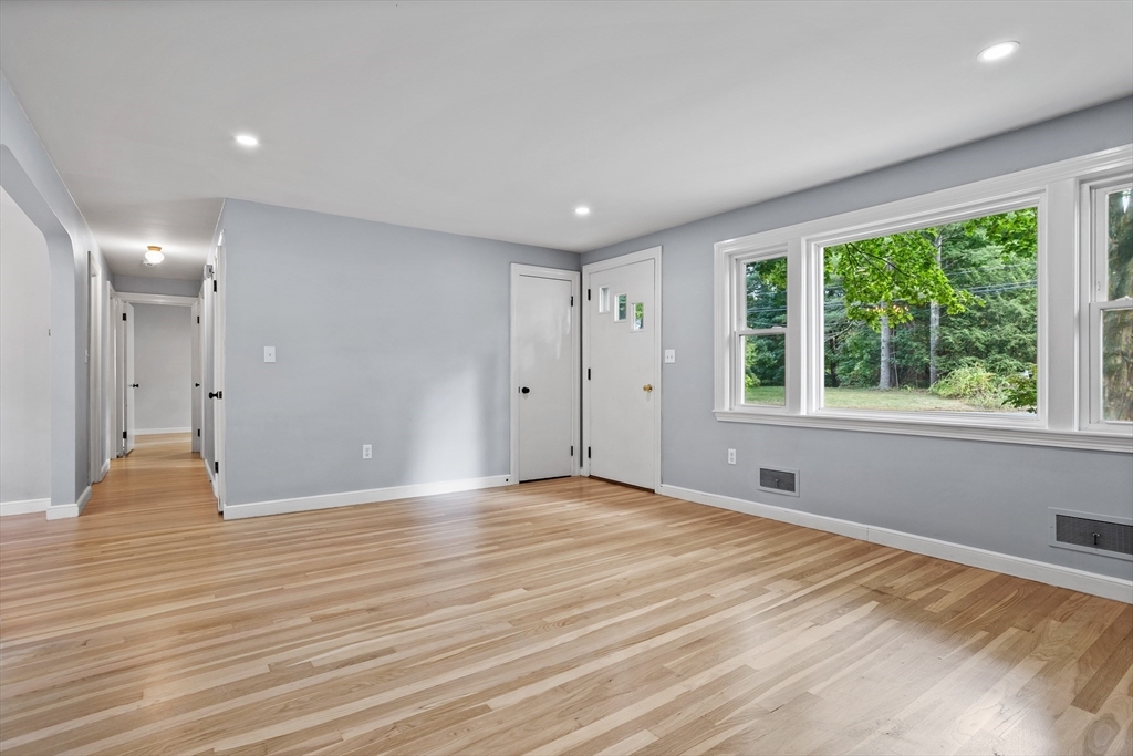 Property Photo:  1 Woodridge Rd.  MA 01460 