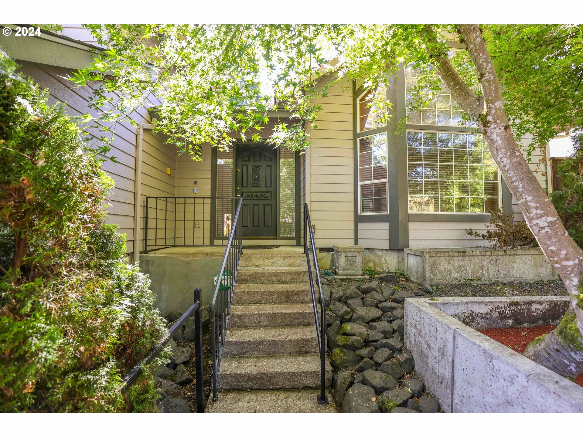 3794 Wilshire Ln  Eugene OR 97405 photo