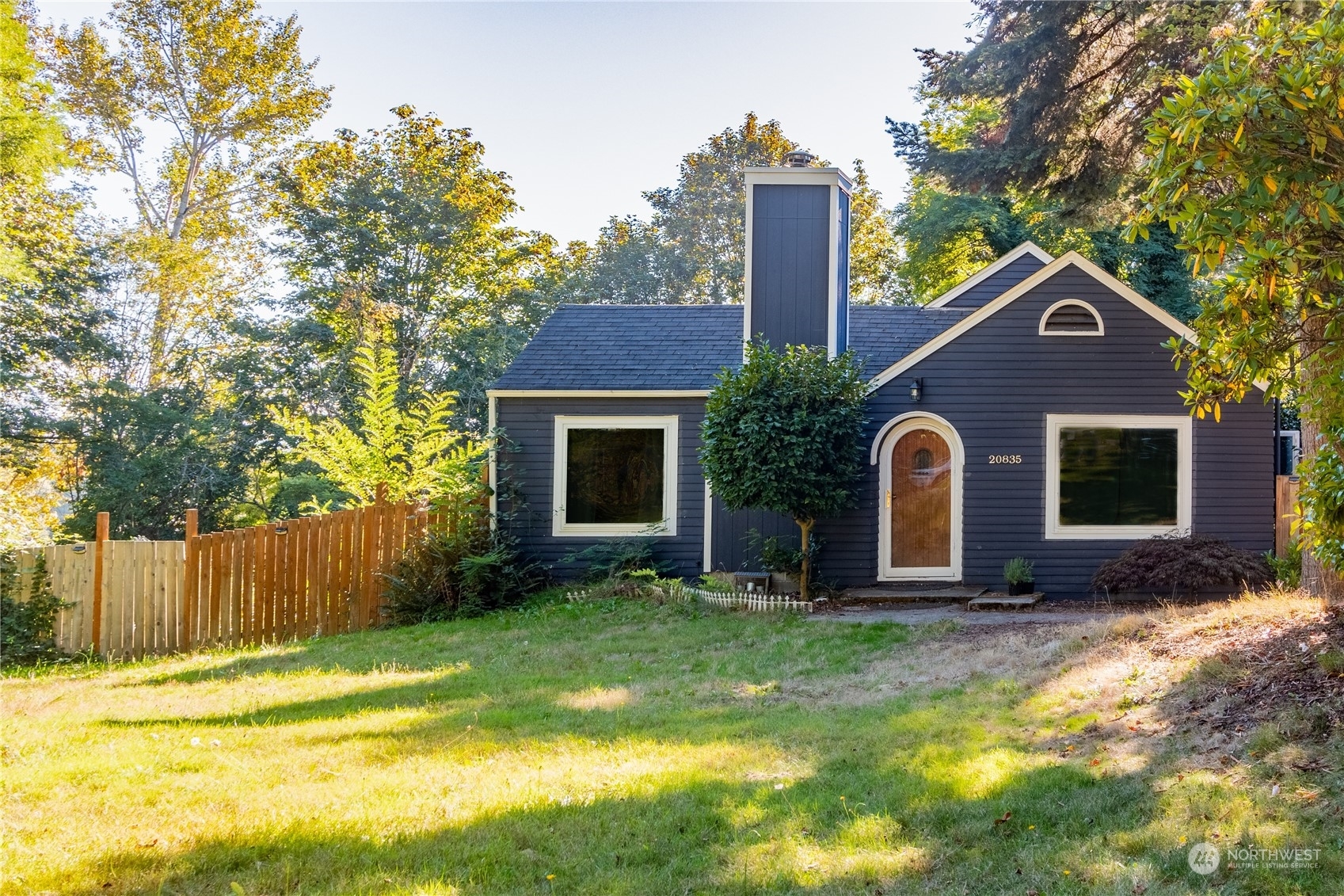 Property Photo:  20835 13th Avenue S  WA 98198 