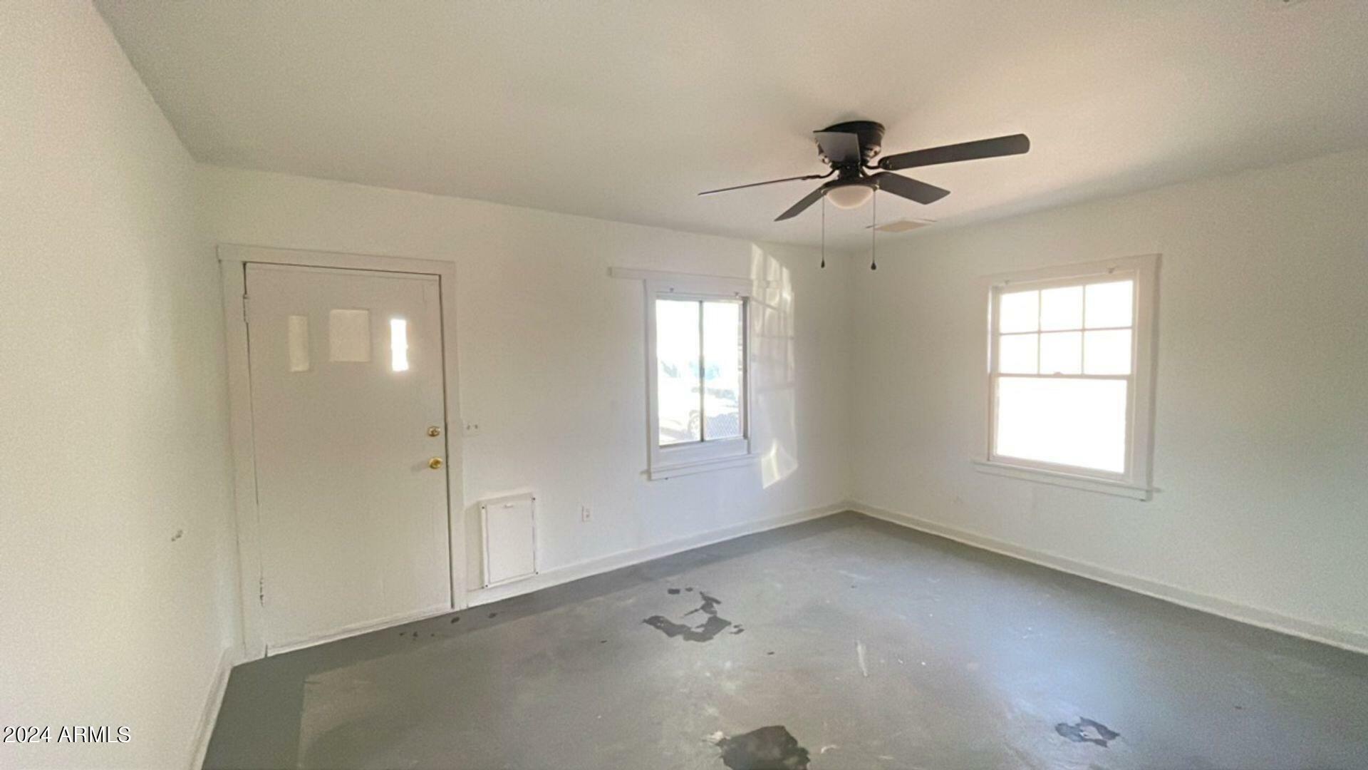 Property Photo:  1037 N 25th Street  AZ 85008 