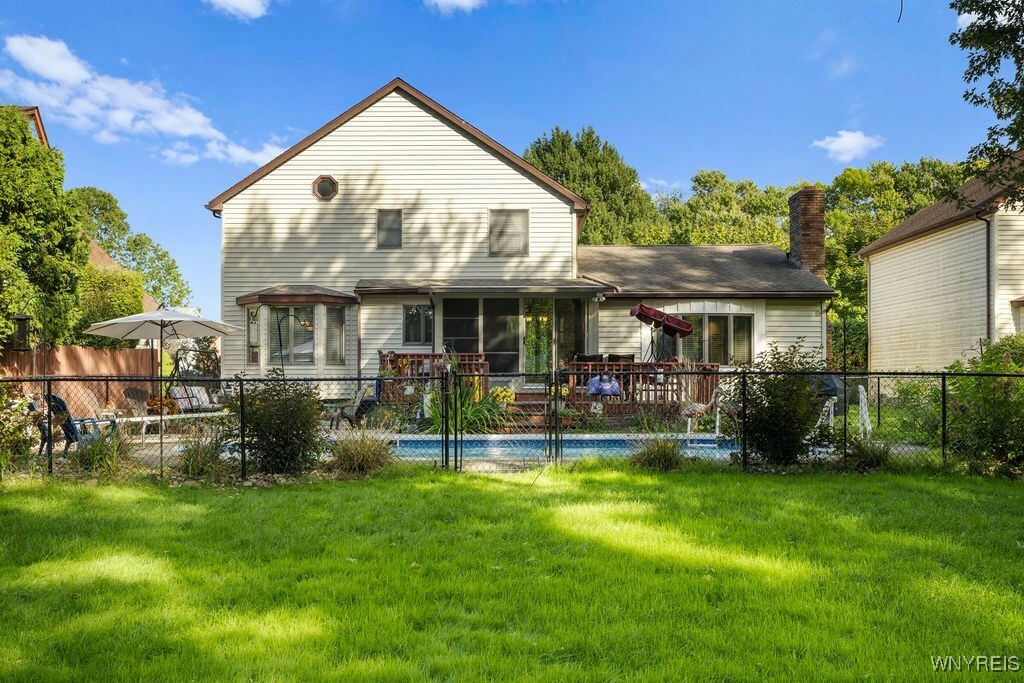 Property Photo:  138 Dimatteo Drive  NY 14120 