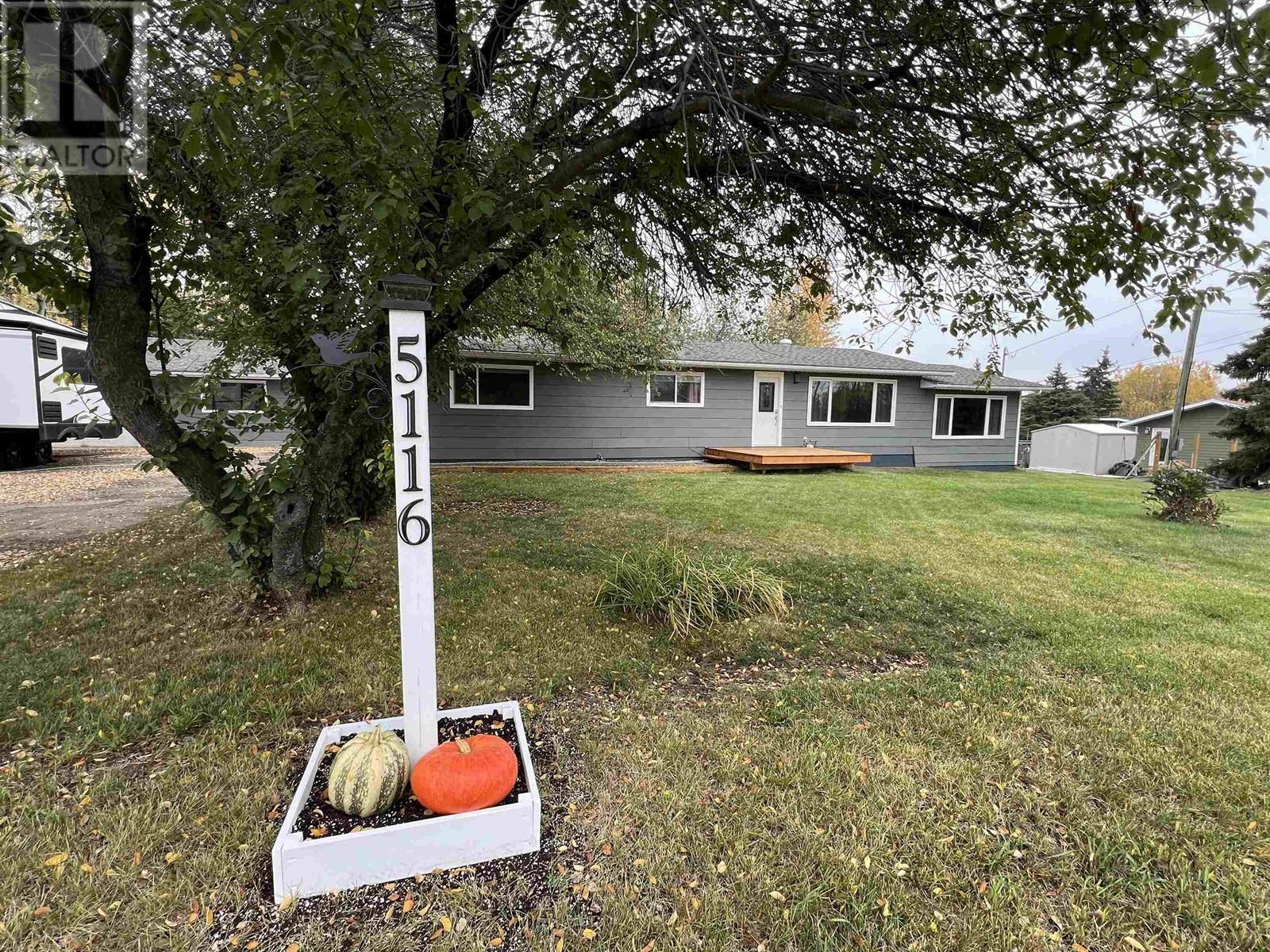 Property Photo: 5116 Sunset Drive BC V0C 1R0