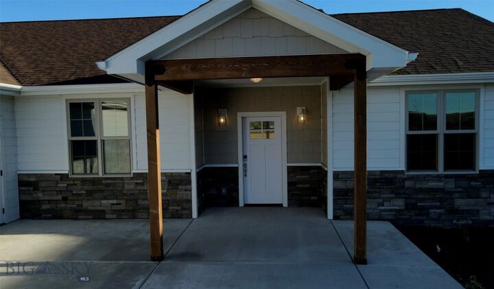 Property Photo:  1020 Sagebrush Lane  MT 59722 