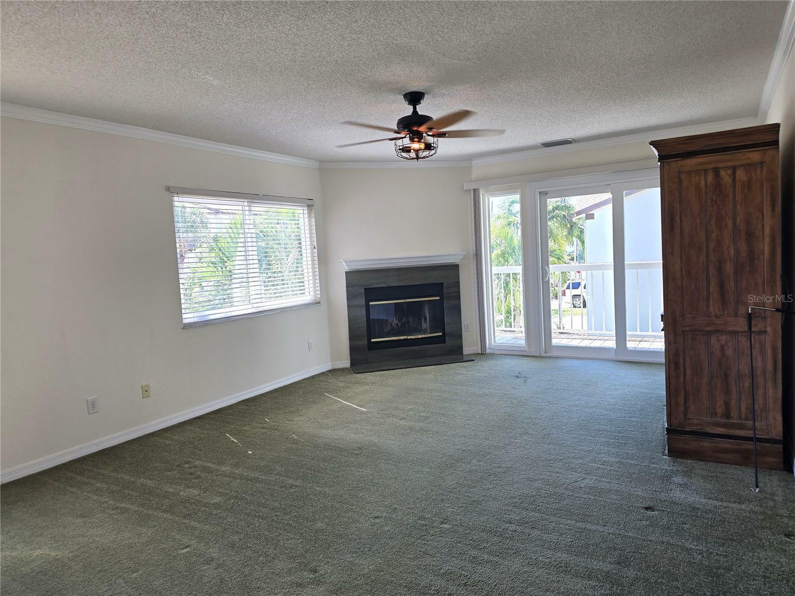 Property Photo:  346 Madeira Circle  FL 33715 