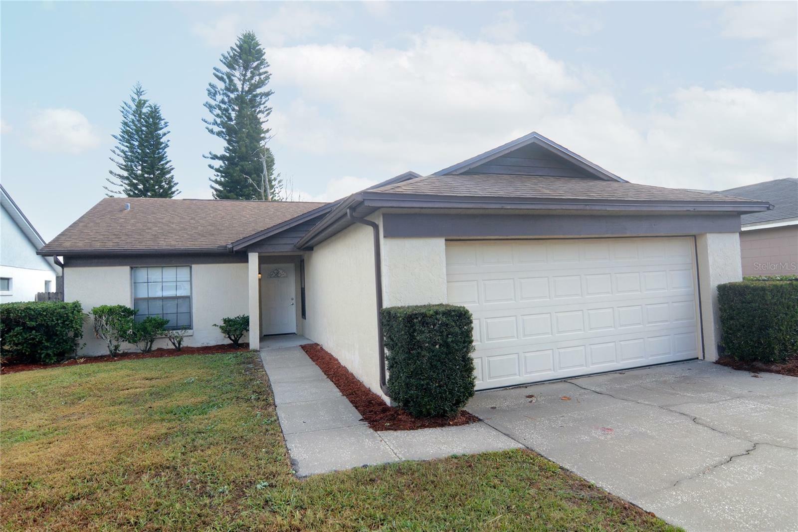 Property Photo:  1050 Abell Circle  FL 32765 