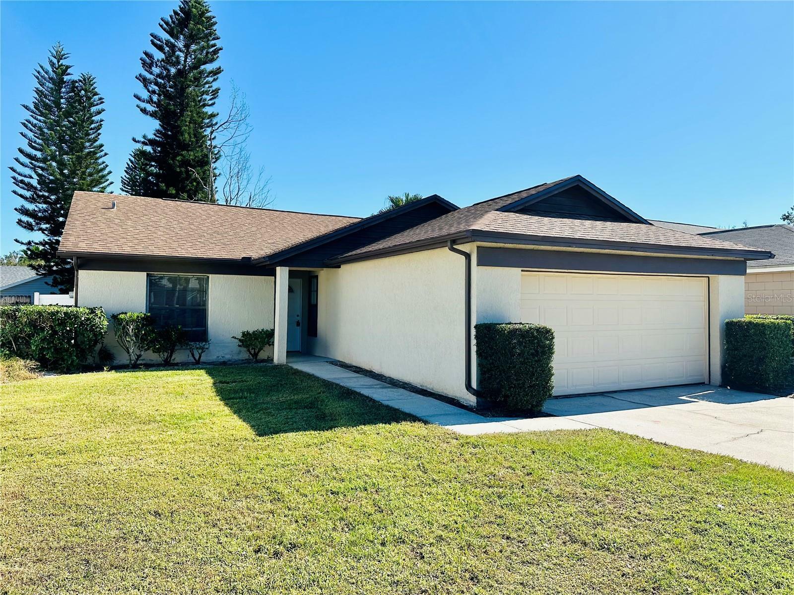 Property Photo:  1050 Abell Circle  FL 32765 