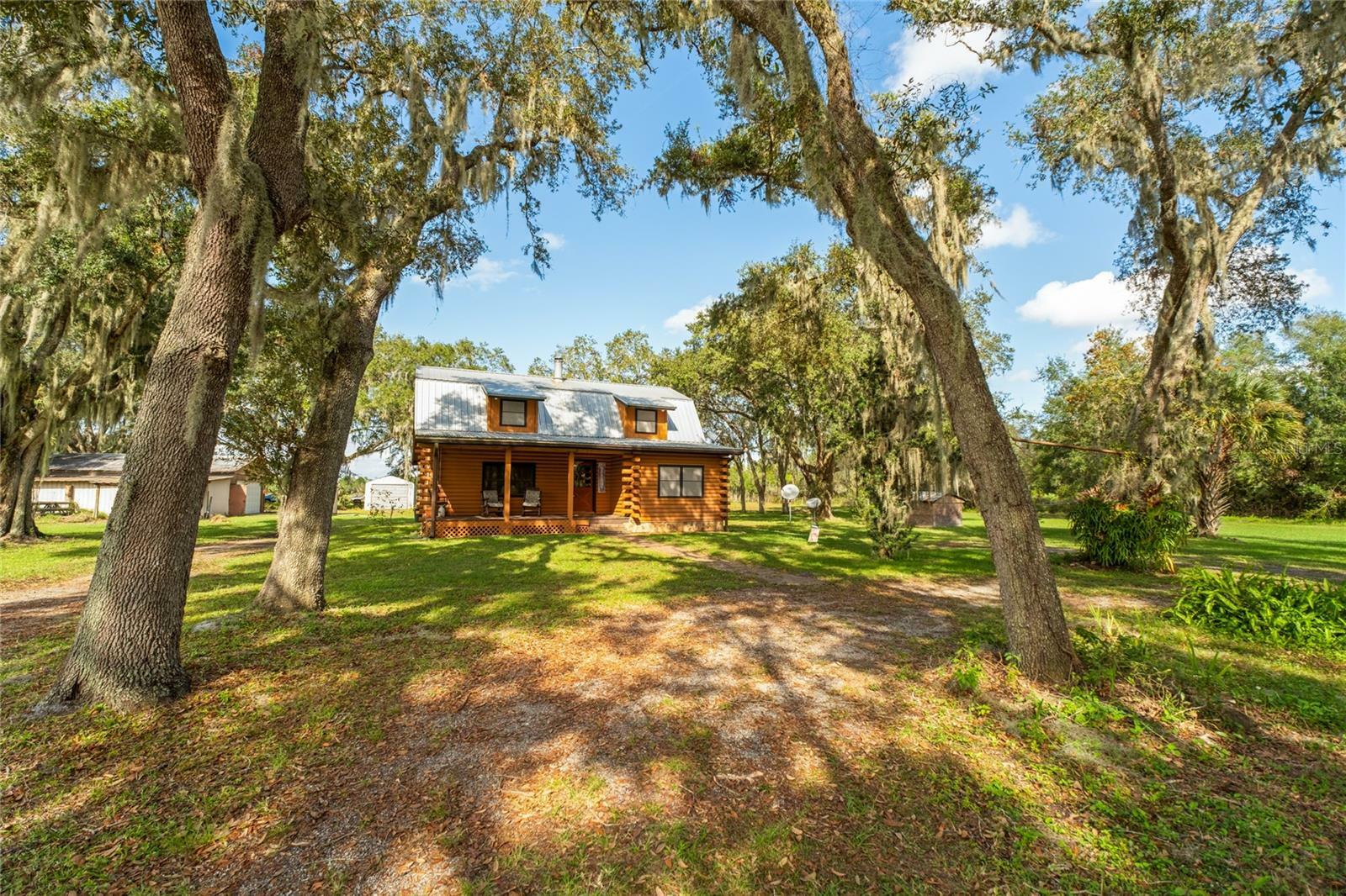 Property Photo:  534 Murray Street  FL 32764 