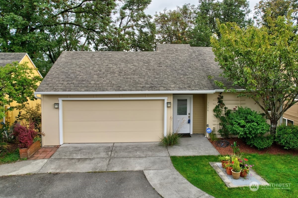 Property Photo:  3504 S Morgan Street  WA 98118 