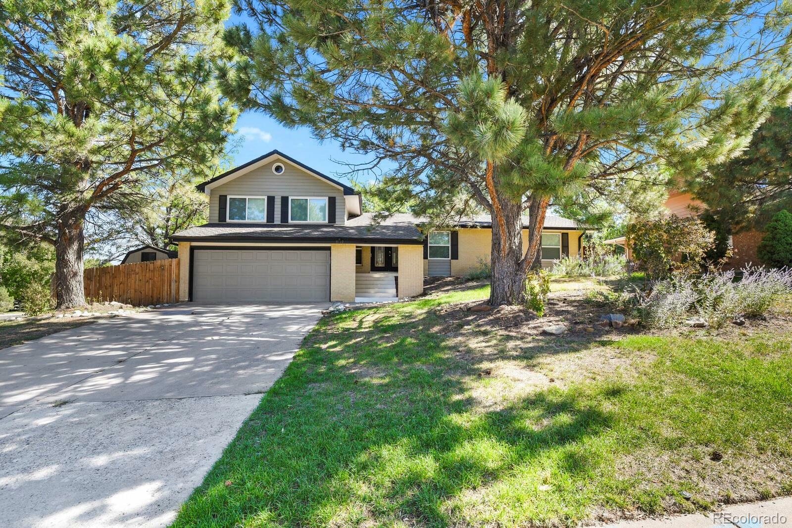 Property Photo:  11480 S Regency Place  CO 80138 