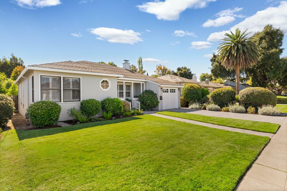 Property Photo:  124 Poinsettia Avenue  CA 94403 