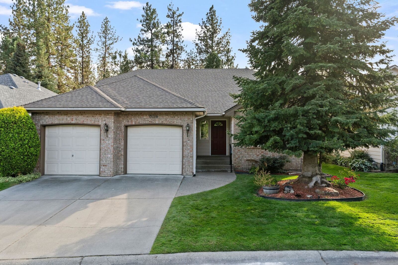 Property Photo:  6014 S Latah Ln  WA 99224 