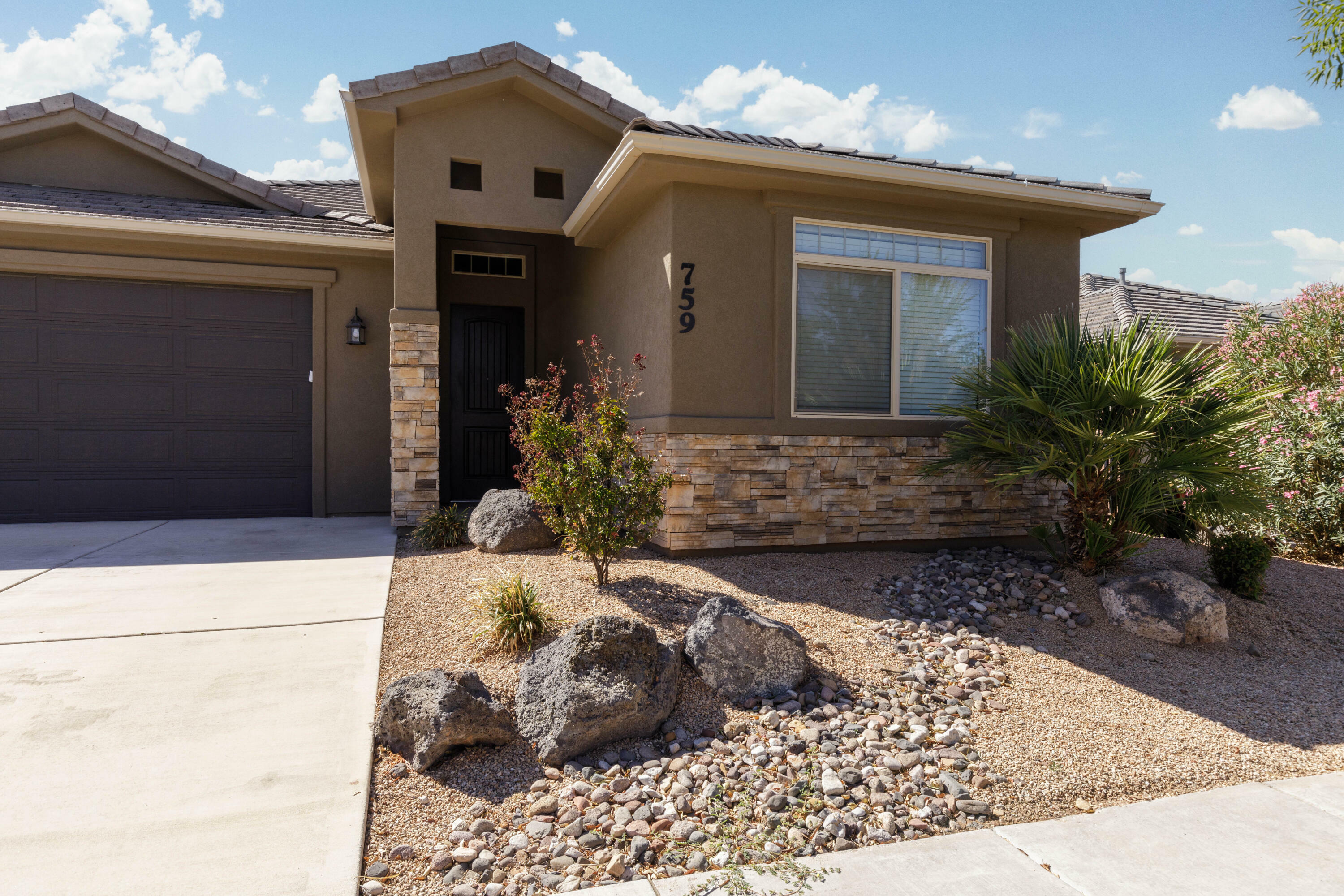 Property Photo:  759 W 350 N  UT 84737 