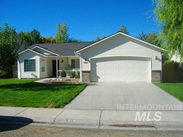 Property Photo:  5102 Northrup Way  ID 83607-8775 