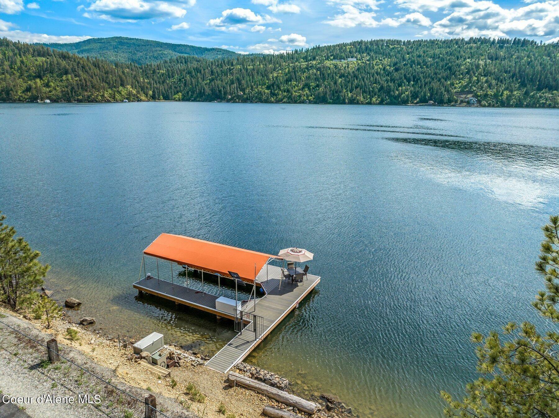 Property Photo:  9475 E Coeur D'Alene Lake Dr  ID 83814 