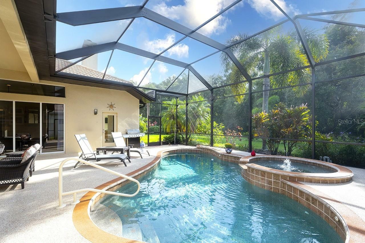 Property Photo:  8828 Brookfield Terrace  FL 34212 