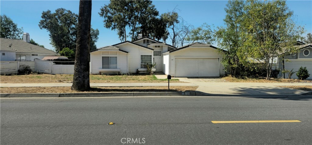 150 S. Lincoln  Redlands CA 92374 photo