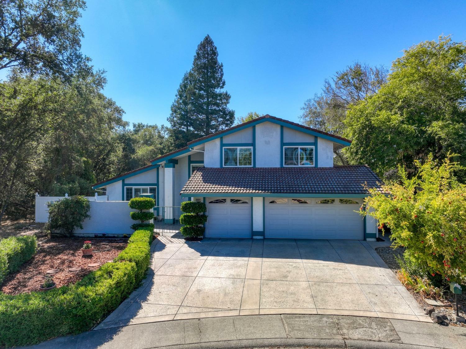 Property Photo:  8457 Edgecliff Court  CA 95610 