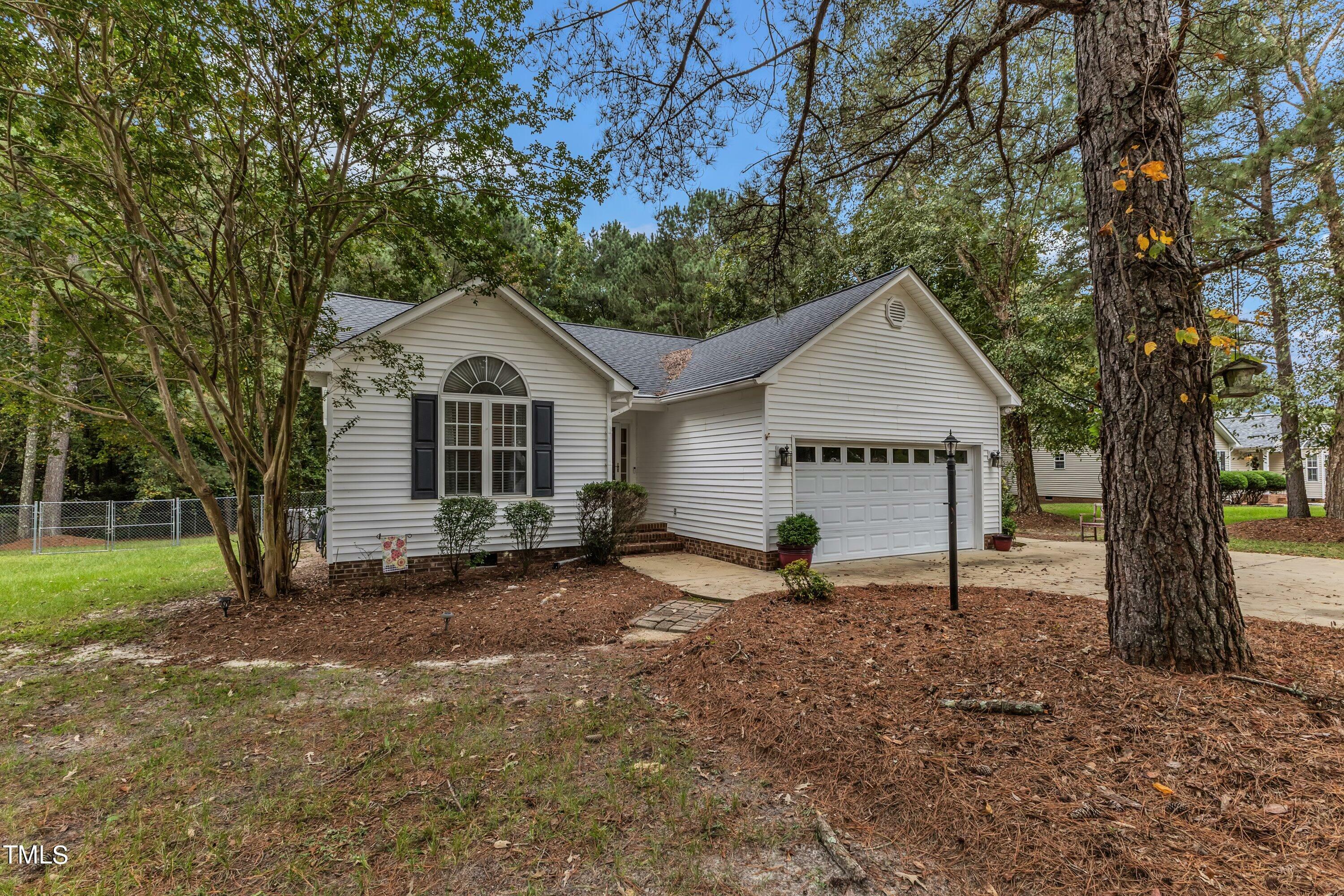 Property Photo:  338 Parrish Farm Lane  NC 27504 