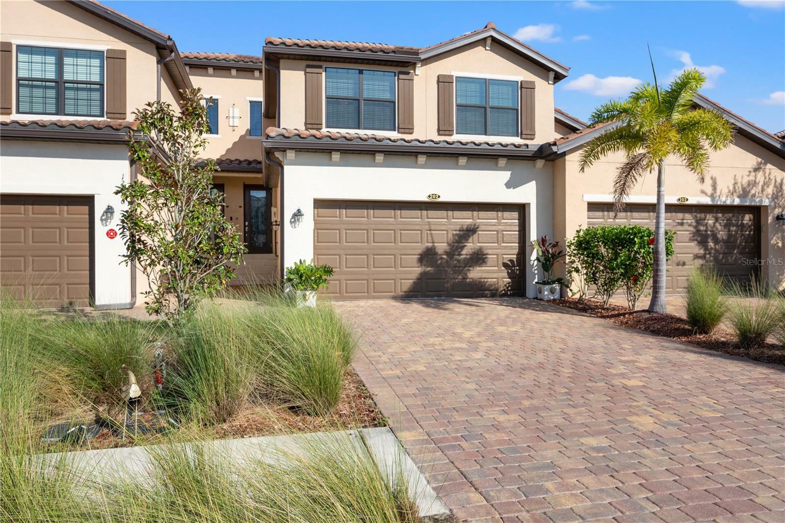 Property Photo: 12460 Ghiberti Circle 202 FL 34293