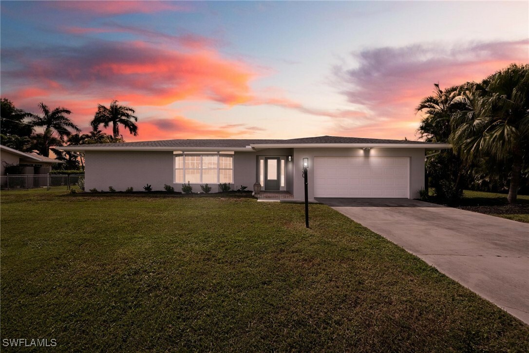 Property Photo: 4930 Edith Esplanade FL 33904