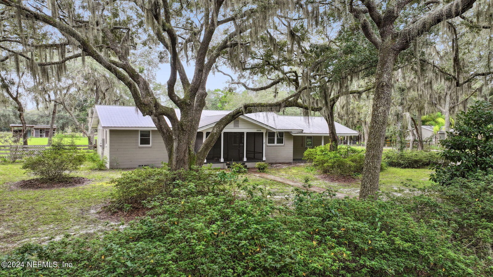Property Photo:  85006 Crews Road  FL 32034 