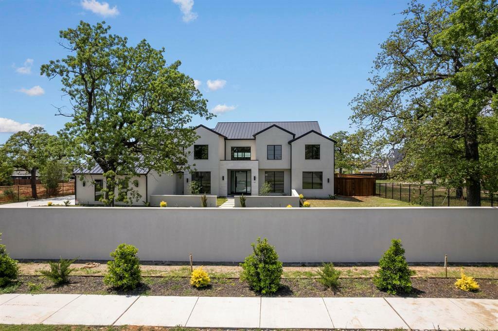 Photo de la propriété: 310 Shady Oaks Drive TX 76092
