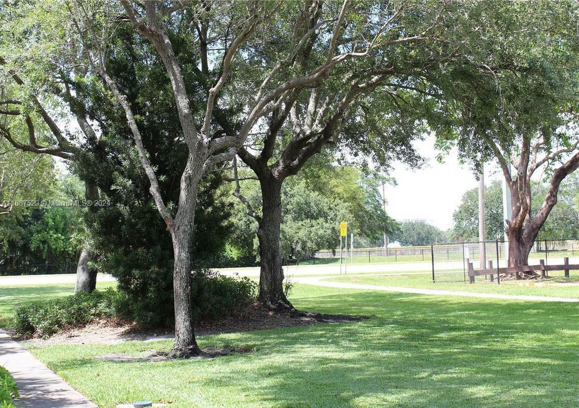 Property Photo:  2405 NW 97th Ter 2405  FL 33024 