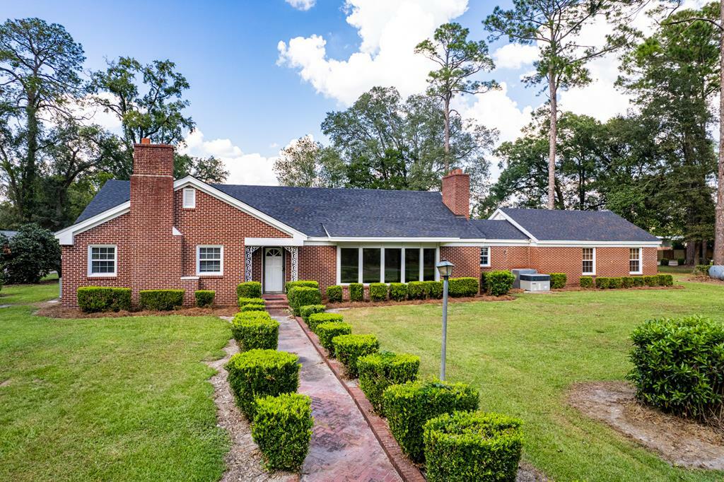 Property Photo:  321 SW Bainbridge Rd  GA 31730 