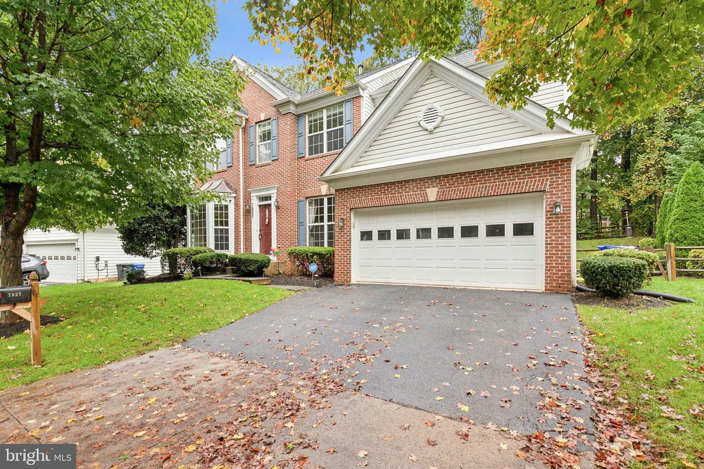 Property Photo:  7827 Heritage Farm  MD 20886 