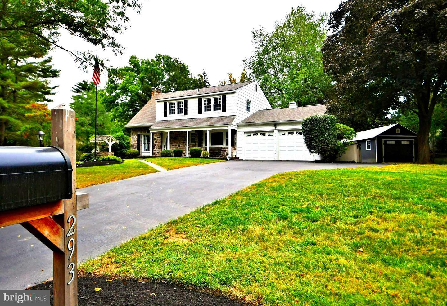 Property Photo:  293 Green Valley  PA 19047 