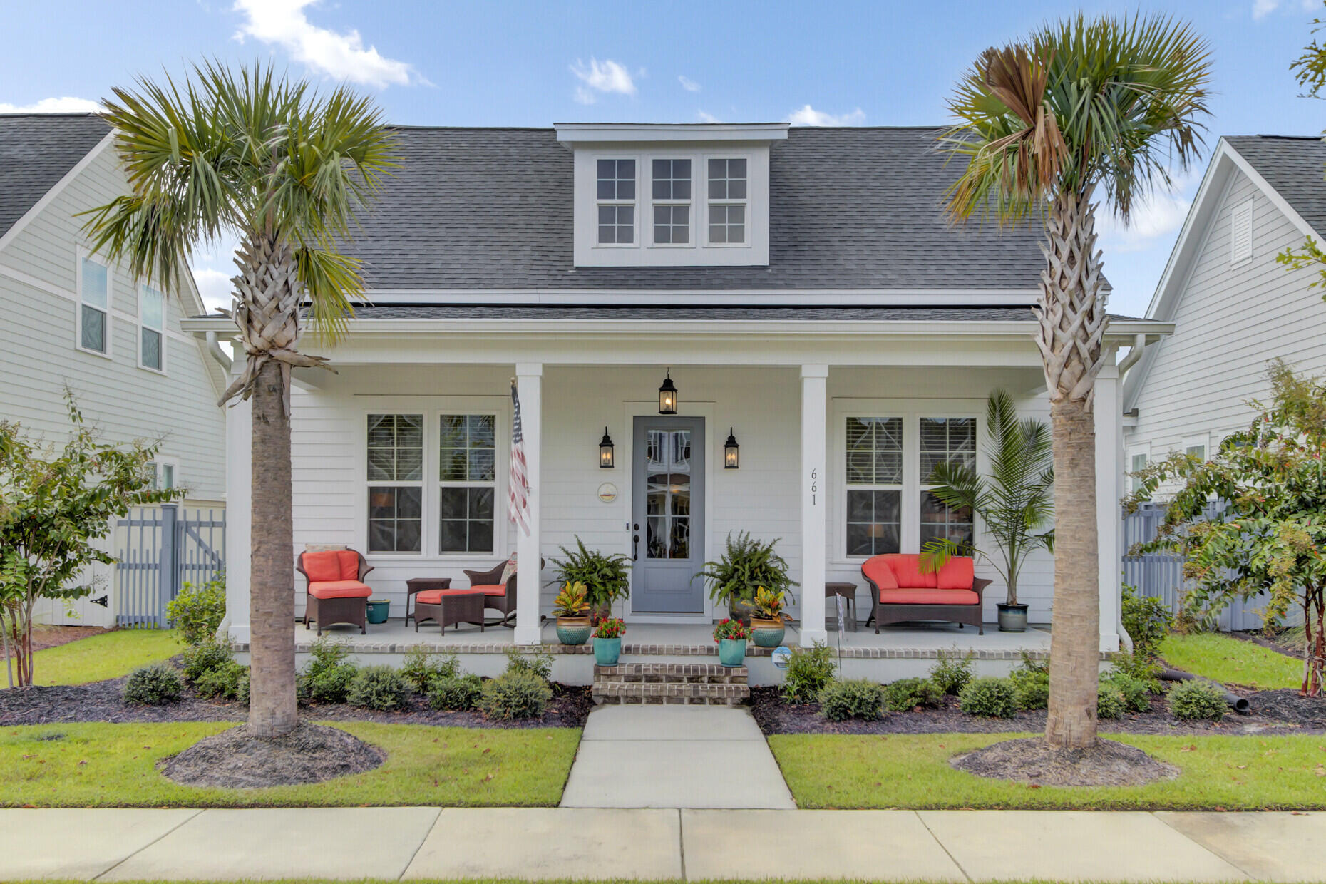Property Photo: 661 Blueway Avenue SC 29486