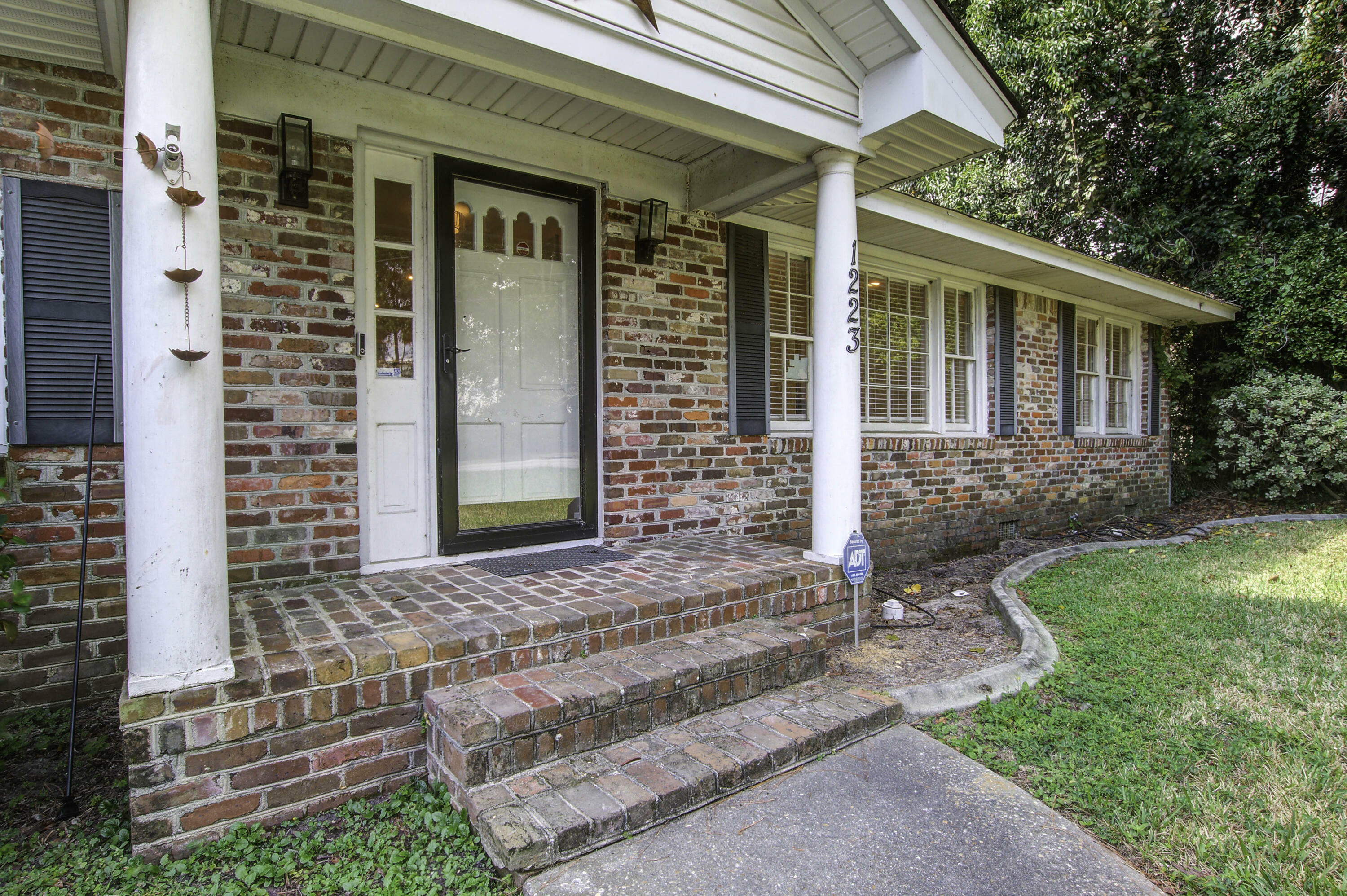 Property Photo:  1223 Charlestowne Drive  SC 29407 