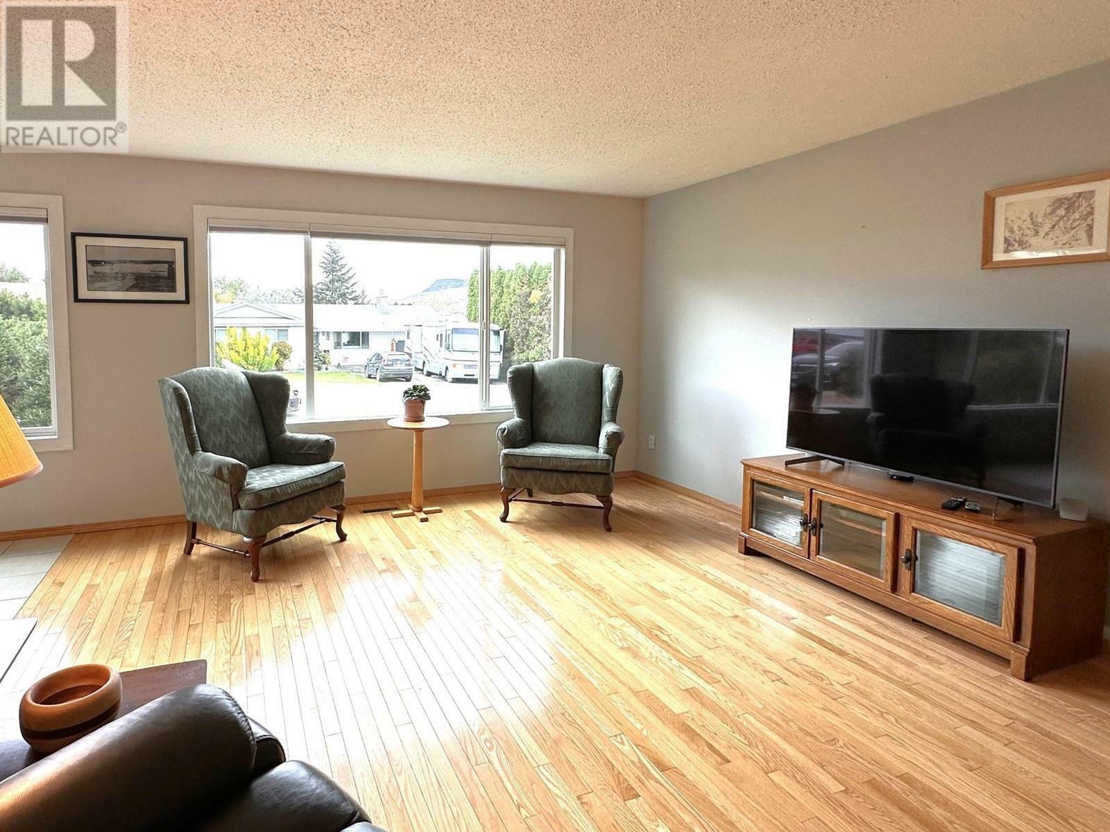 Property Photo:  1590 Griffin Terrace  BC V2B 7R6 