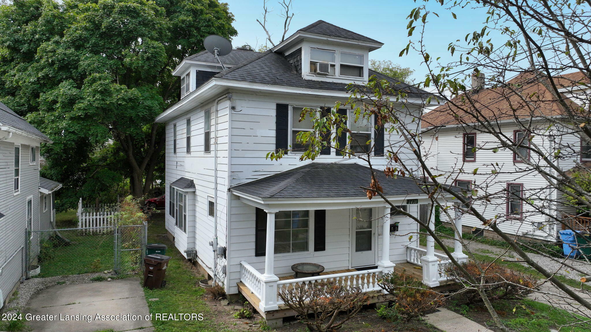 Property Photo:  1416 Jerome Street  MI 48912 