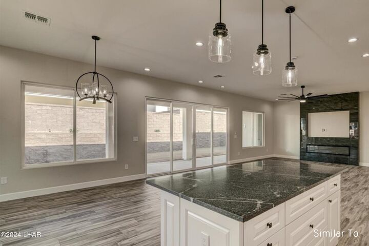 Property Photo: 2271 The Jasper On-Your-Lot Plan AZ 86404