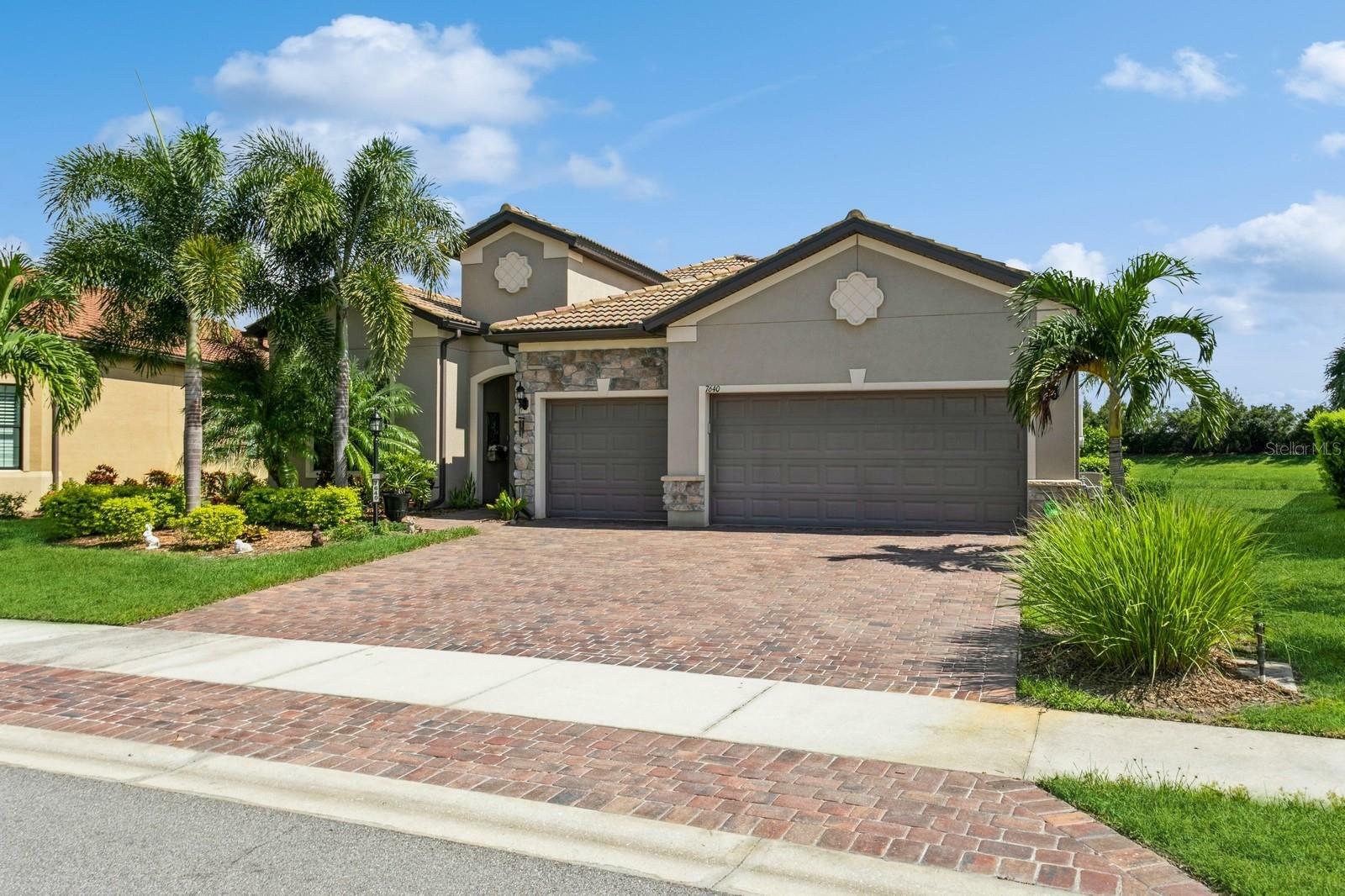 7640 Viola Loop  Lakewood Ranch FL 34202 photo