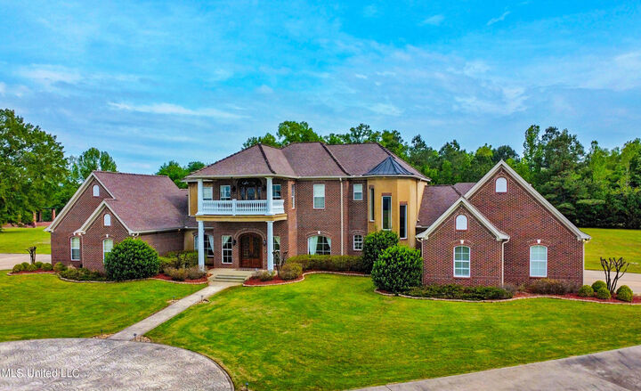 Property Photo:  3375 N Ratliff Road  MS 39209 