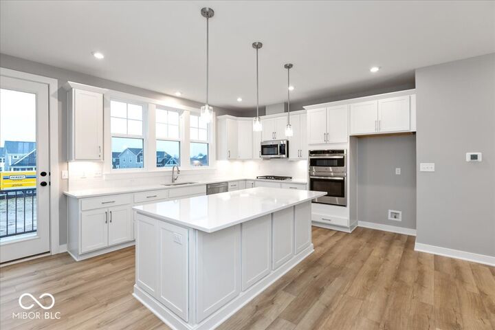 Property Photo: 7306 W County Road 600 Road 14-602 IN 46055