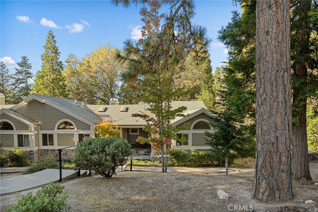 Property Photo: 27115 Sugar Pine Drive CA 92352