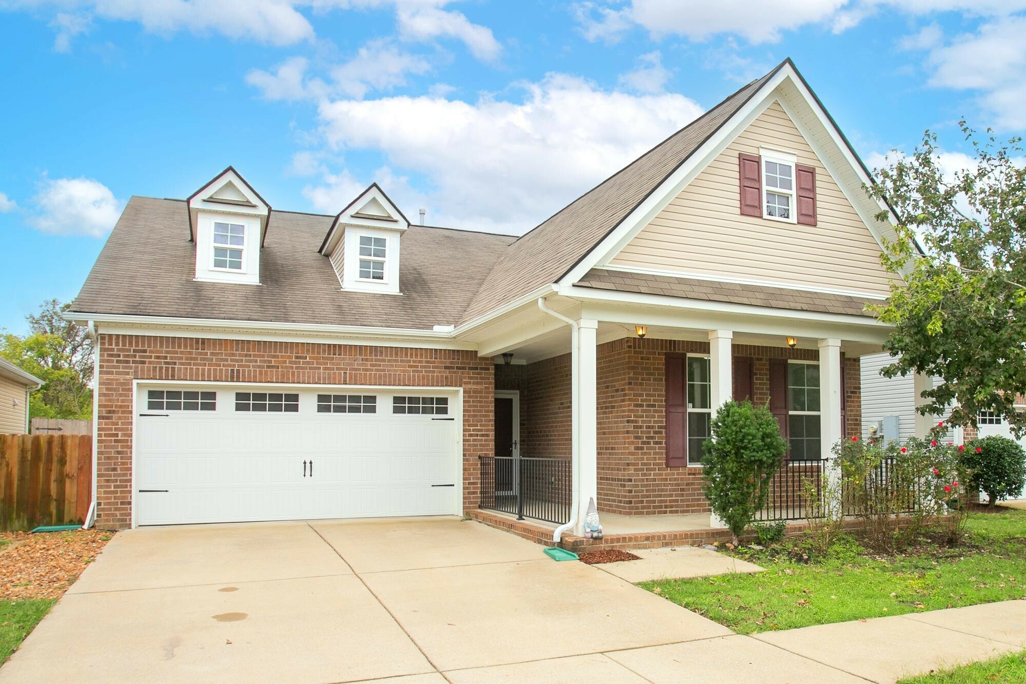 Property Photo:  1861 Stonewater Dr  TN 37076 