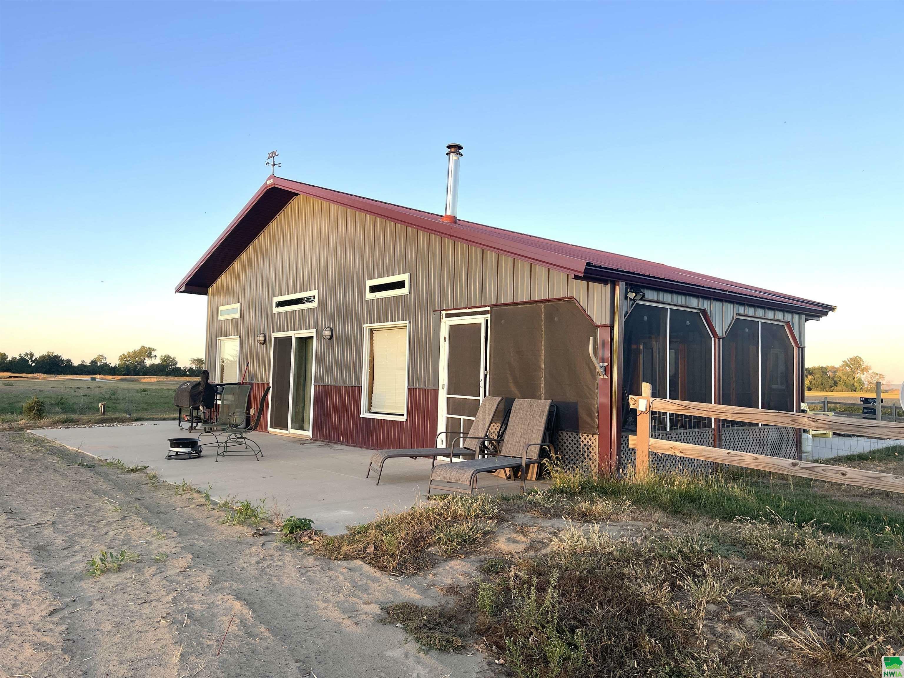 Property Photo:  1145 Anchor Lane  IA 51523 