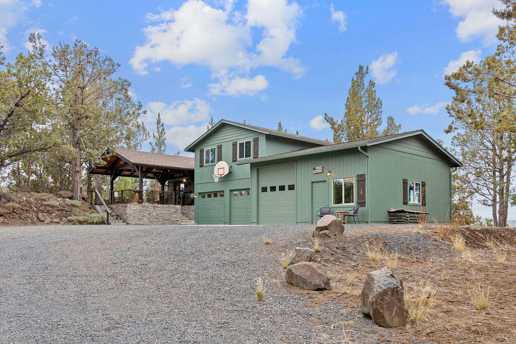 1010 NE Washington Place  Prineville OR 97754 photo