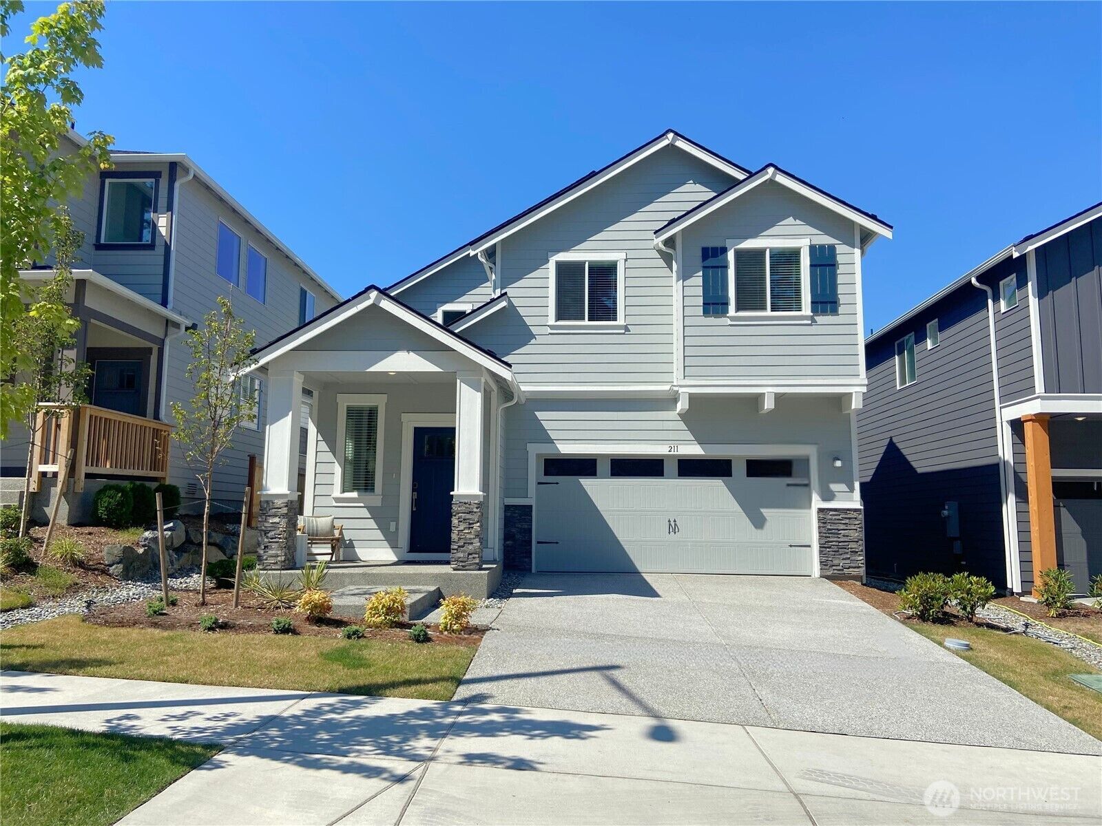 Property Photo:  211  179th Street SE  WA 98021 